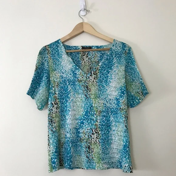 Belissimo • Crinkle Pleated Watercolor Dots Top - Picture 7 of 9